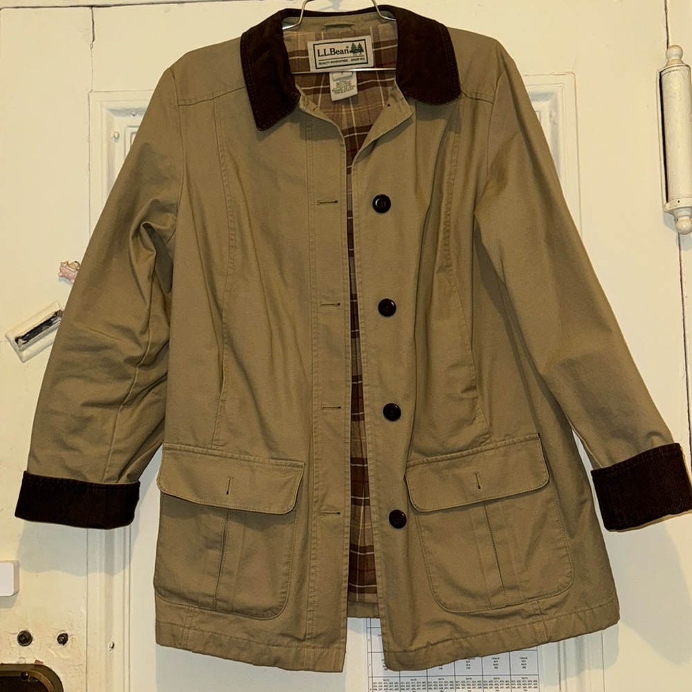 Like new! Women’s barn jacket